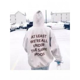 At Least We're All Under The Same Moon Women's Casual Hoodie